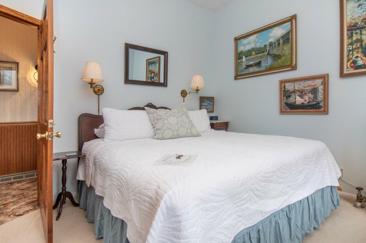 The Lamplighter Bed & Breakfast Of ลูดิงตัน ภายนอก รูปภาพ
